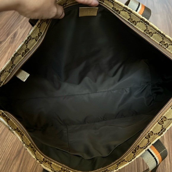 A309- 💯%authentic Gucci crystal shoulder bag - Picture 13 of 16